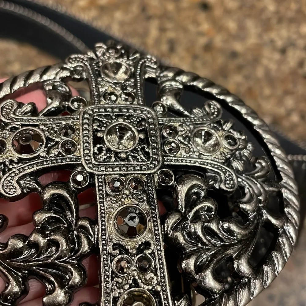 Cross Rhinestone Buckle Black Tooled Scroll Belt Size Large